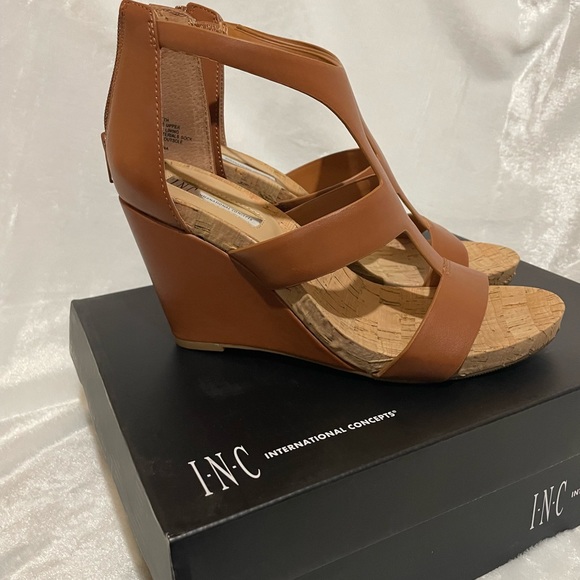 INC Lilbeth T-Strap Wedge Sandals - Picture 7 of 7